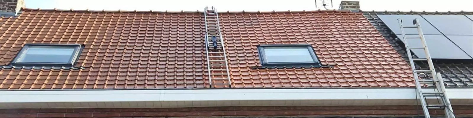 Traitement hydrofuge toiture Villeneuve d'Ascq - Protection tuiles Lille particulier