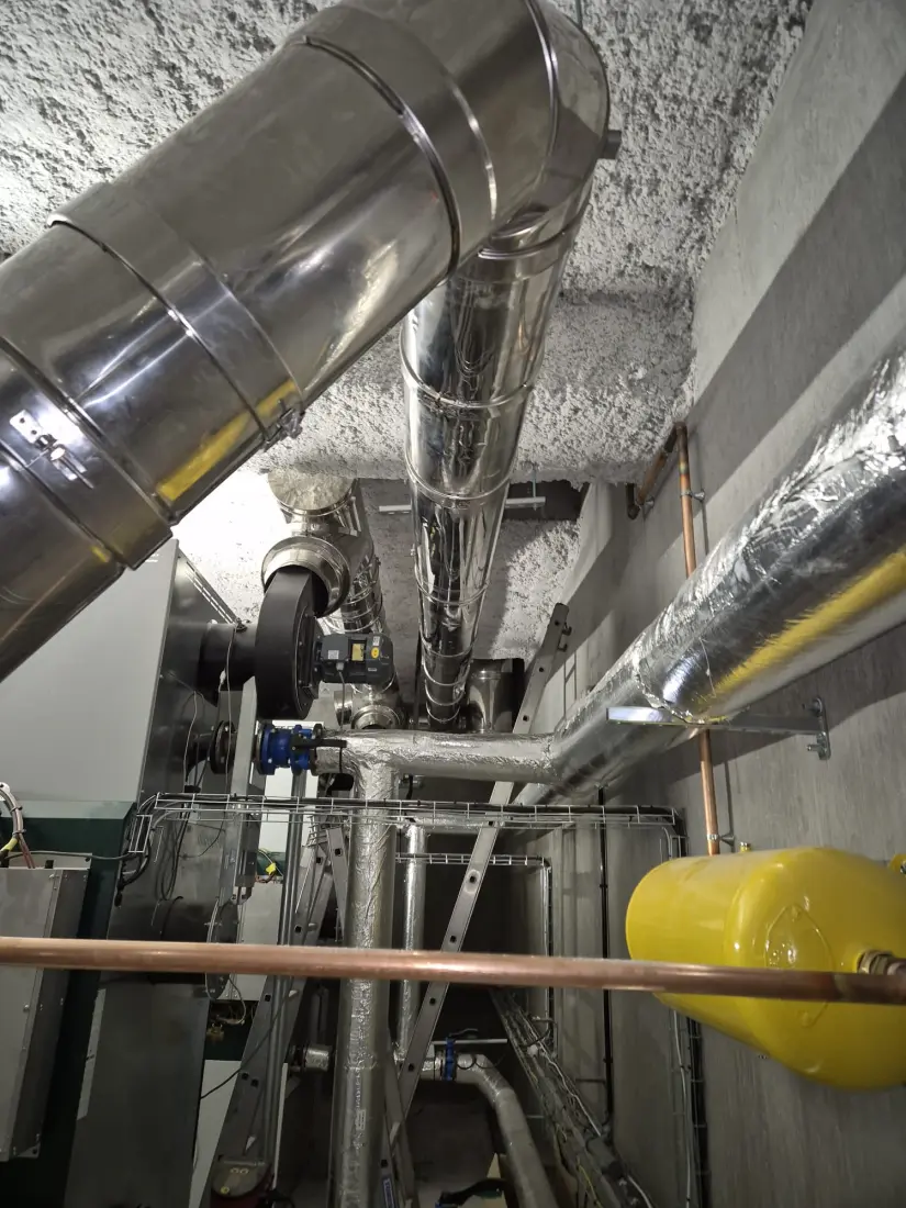 Pose conduit inox immeuble métropole lilloise - AU RAMONEUR chaufferie Nord