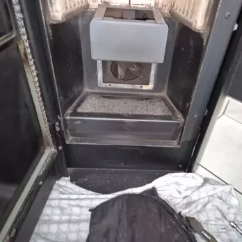 Spécialiste local assurant le ramonage et le nettoyage du poêle à pellet sur Lille et dans tout le département du Nord, service recommandé pour un chauffage efficace